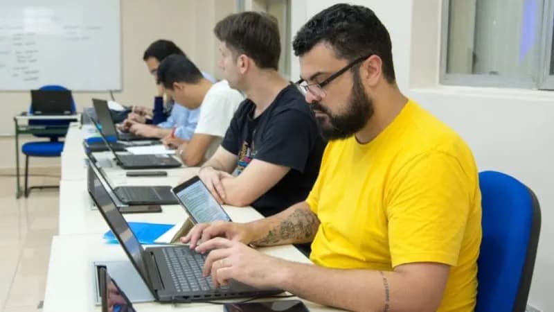 Centro Paula Souza abre inscrições para quatro cursos de MBA
