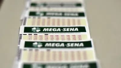 Mega-Sena acumula novamente e pode pagar prêmio de R$ 120 milhões