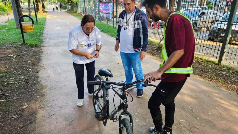 Prefeitura promove ação educativa do Maio Amarelo para ciclistas