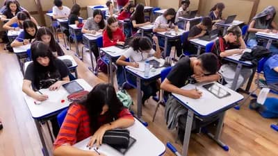 Estudantes do 9º ano do Fundamental e 3ª série do Médio participam de segundo simulado do Saeb