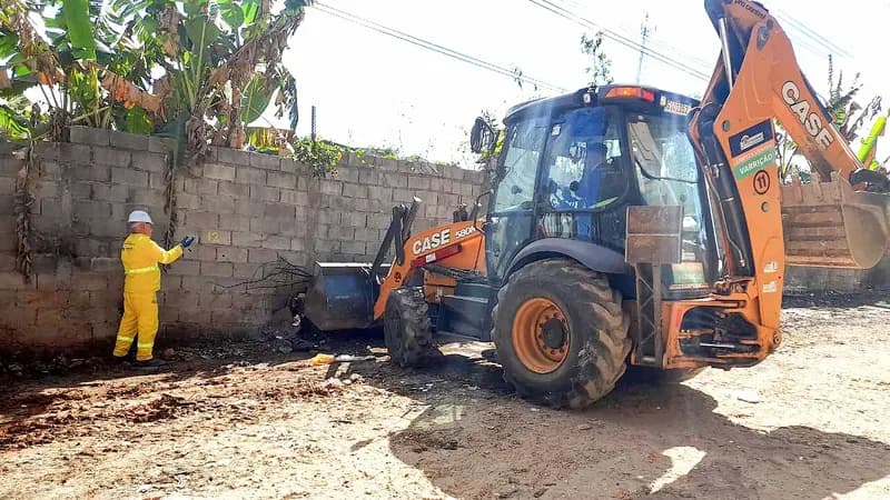 Prefeitura promove remoção de 300 toneladas de resíduos no Pimentas
