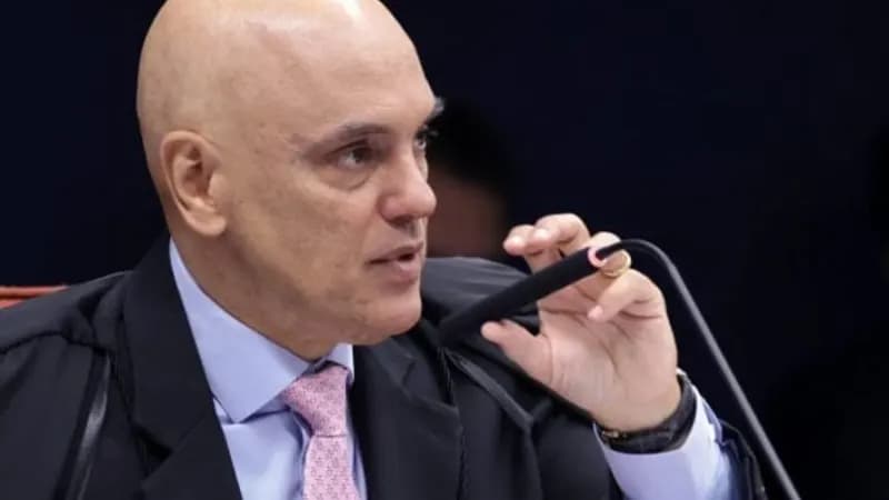 Martins suplica a Moraes por seus advogados em caso de golpe