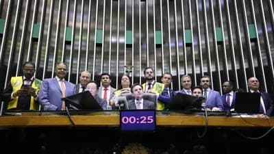 Senado aprova em dois turnos PEC da aposentadoria dos agentes de saúde