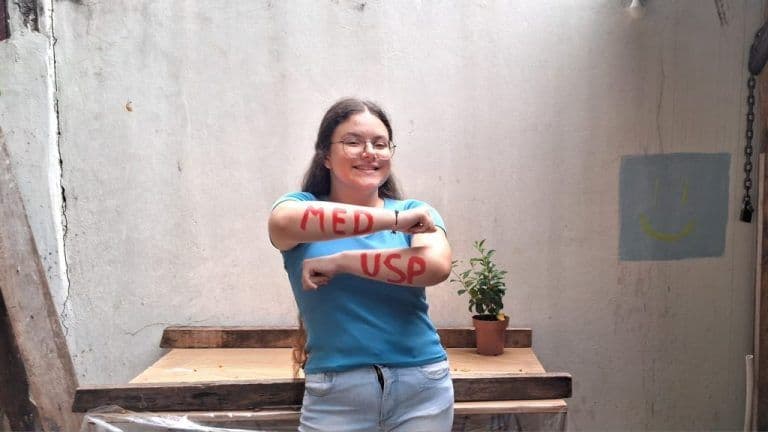 Sorocabana é aprovada em medicina e matemática na USP pelo Provão Paulista