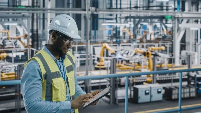 Produção industrial brasileira fecha 2024 com crescimento de 3,1%