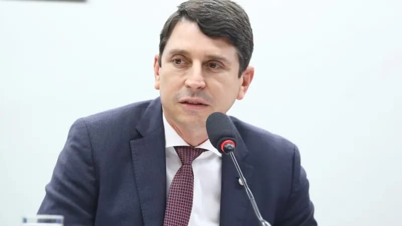 Projeto da Câmara cria política de atenção à gagueira