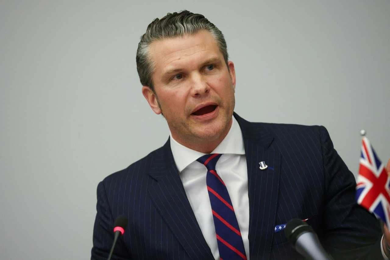 Hegseth: Retorno às fronteiras de 2014 para a Ucrânia é irrealista
