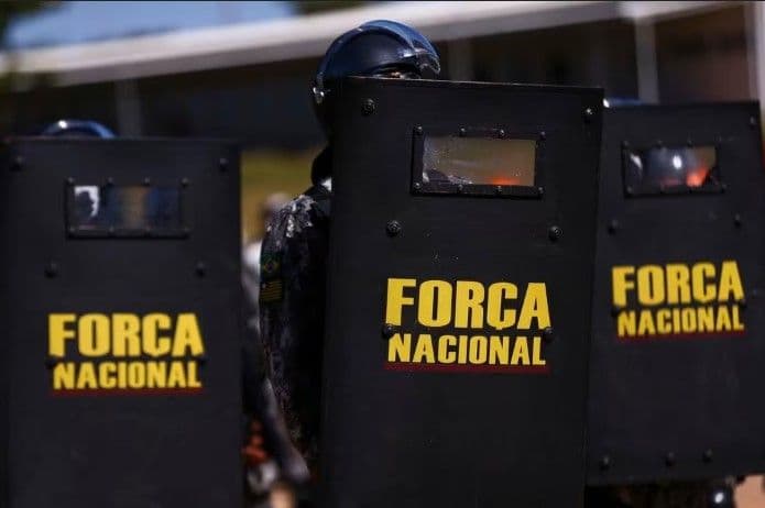 Rondônia em Chamas: Ataques de Facções Deixam 21 Ônibus Queimados
