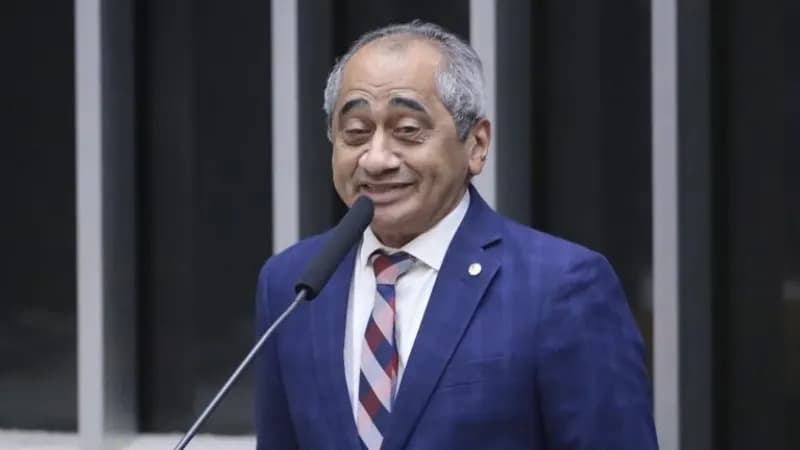 Câmara aprova projeto que cria medalha do mérito evangélico