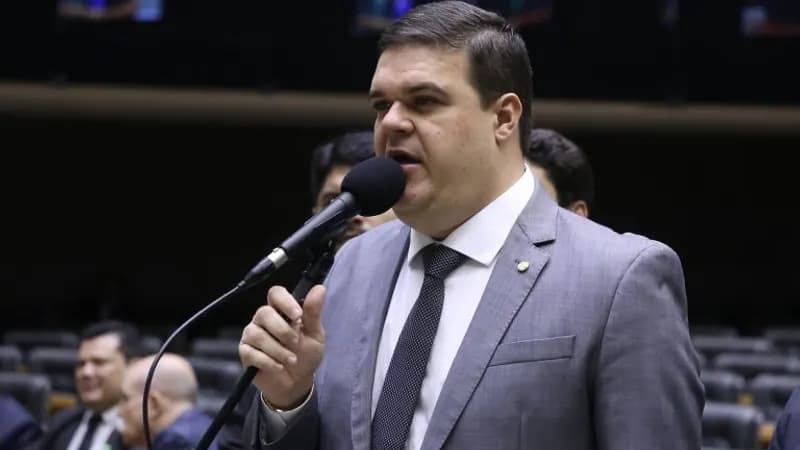 Câmara aprova projeto que altera composição do Conselho Federal de Enfermagem
