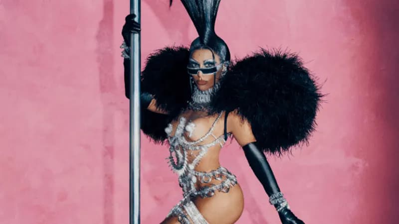 Sabrina Sato agita o Carnaval e Baile da Vogue!