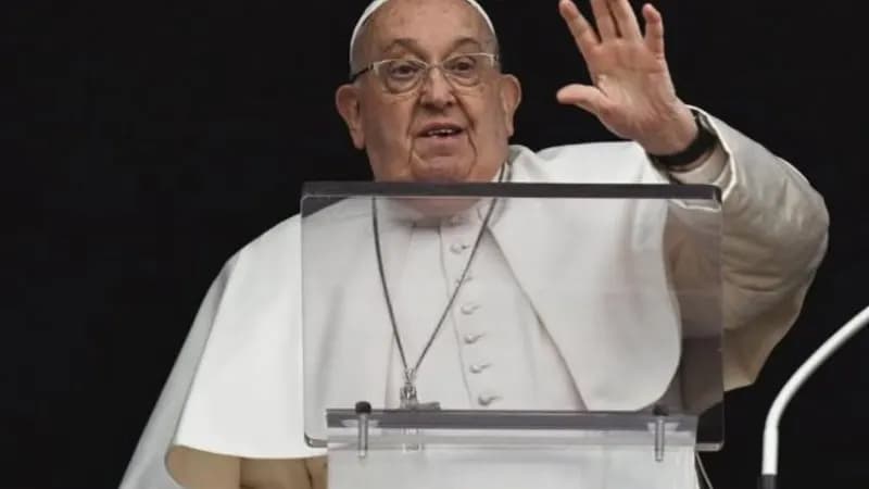 Papa Francisco Hospitalizado: Vaticano Alerta!