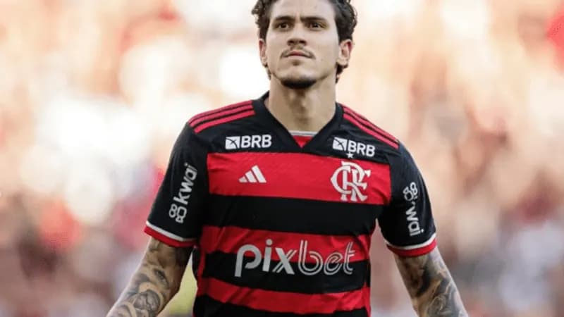 Retorno Triunfal: Pedro de Volta aos Gramados!
