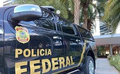Polícia Federal combate grupo que envia drogas para Europa em aviões