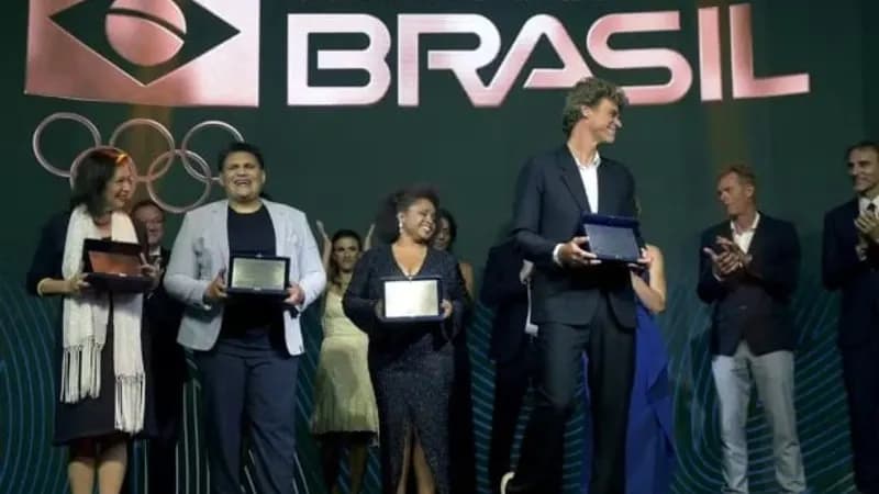 Heróis Imortalizados: Ídolos do Esporte Brasileiro no Hall da Fama!