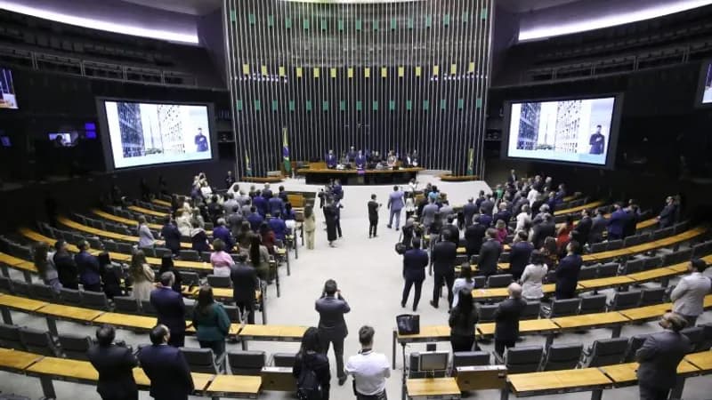 Defensores públicos pedem mais investimento para que Justiça gratuita alcance todo o País