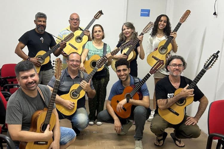 Biblioteca Monteiro Lobato recebe show gratuito de sertanejo instrumental
