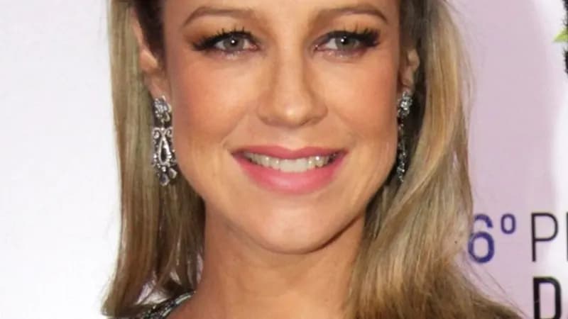 Luana Piovani Surpreendida: Encontro Inesperado em Voo!