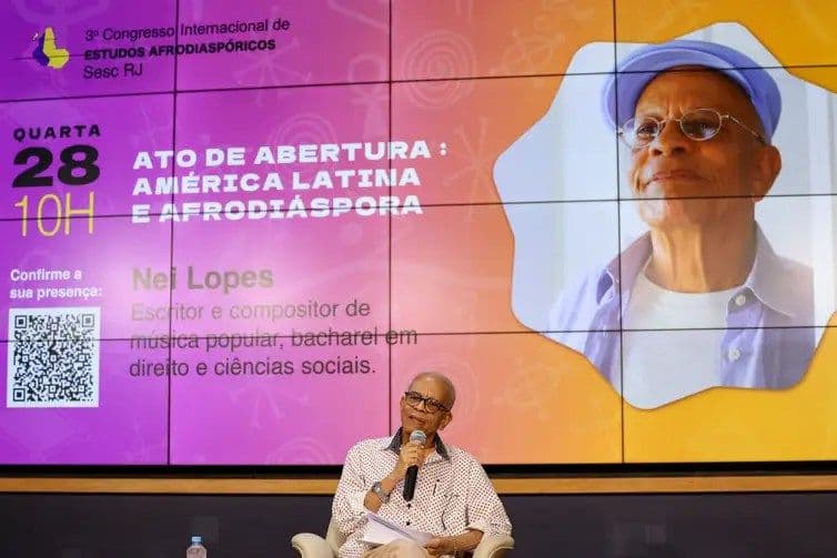 Tarefa de lideranças negras é criar consciência crítica, diz escritor