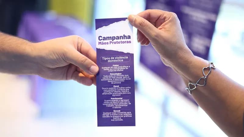 Campanha de conscientização sobre violência doméstica atinge mais de mil pessoas em shopping