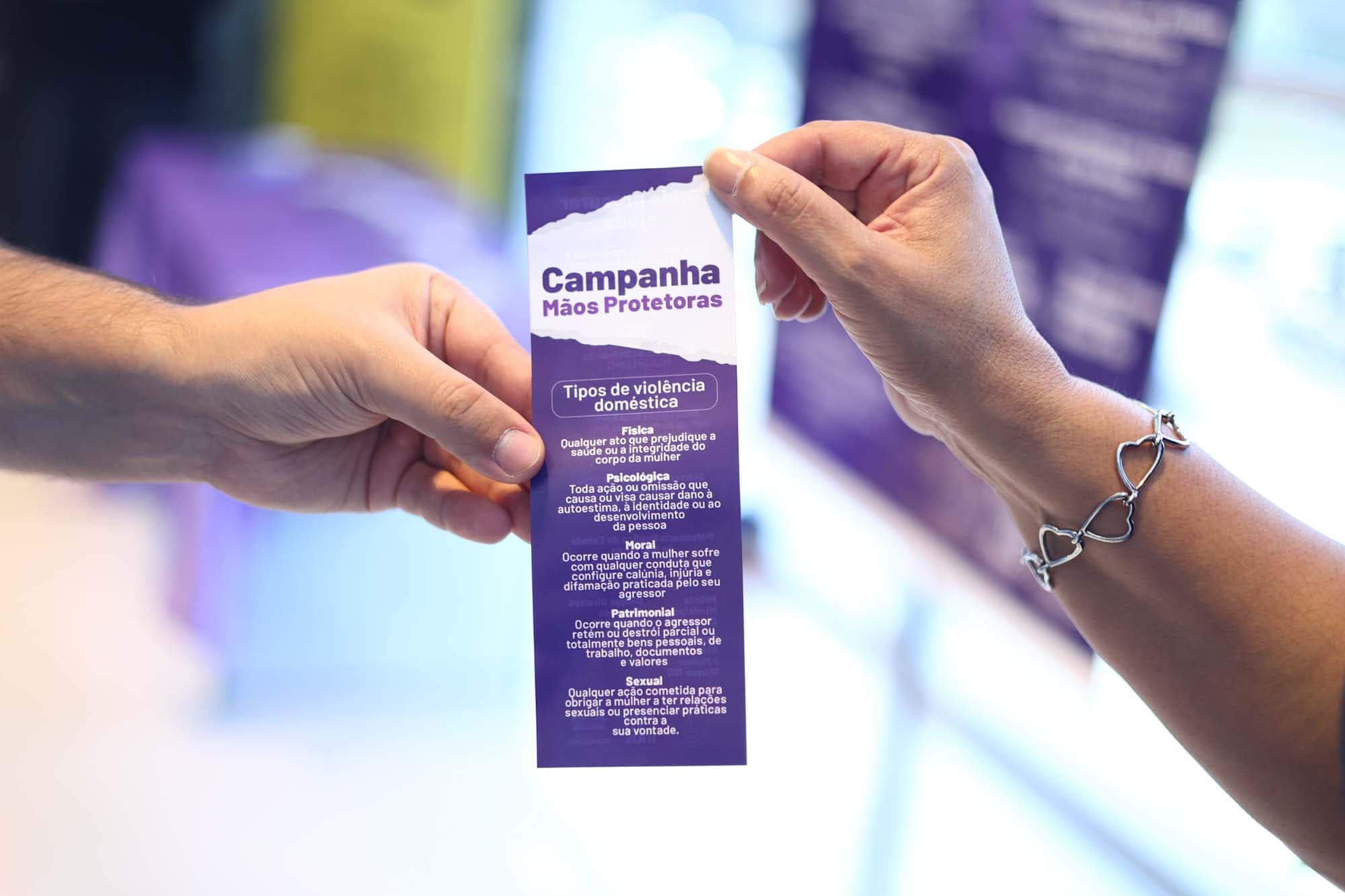 Campanha de conscientização sobre violência doméstica atinge mais de mil pessoas em shopping