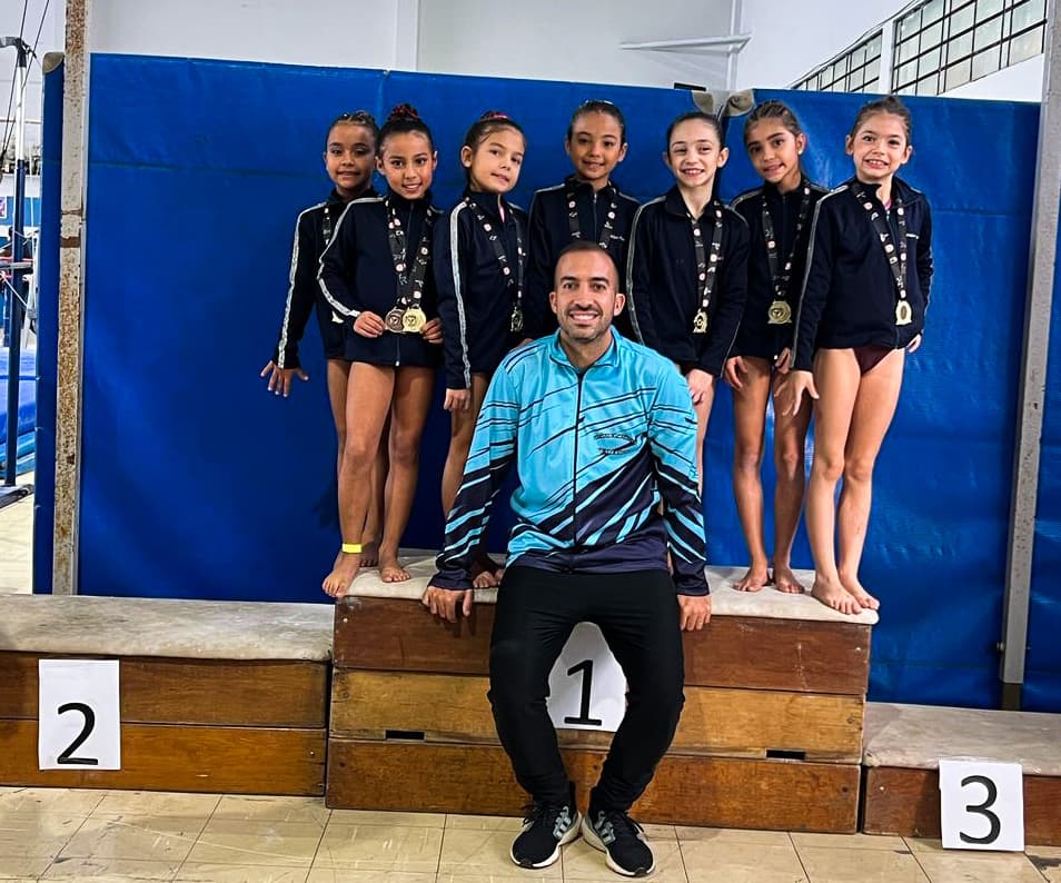Ginástica artística de Guarulhos garante sete medalhas na Taça São Paulo