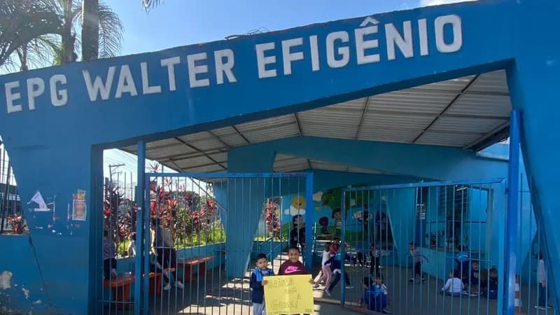 Alunos da EPG Walter Efigênio convidam adultos para brincar e celebram a alegria