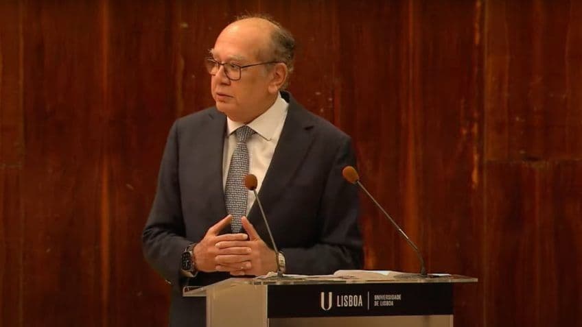 STF Regula Redes Sociais: Civilidade ou Censura?