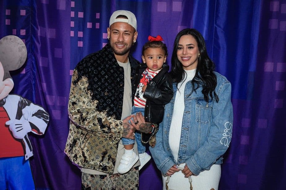 Neymar celebra 1 ano da filha Mavie em grande estilo