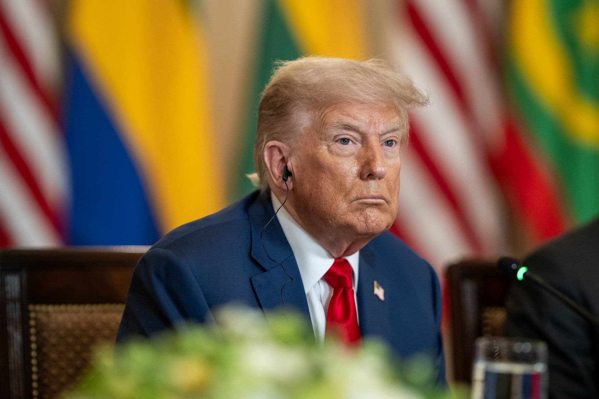 Tarifas de Trump Ameaçam Balança Comercial do Brasil, Dizem Analistas