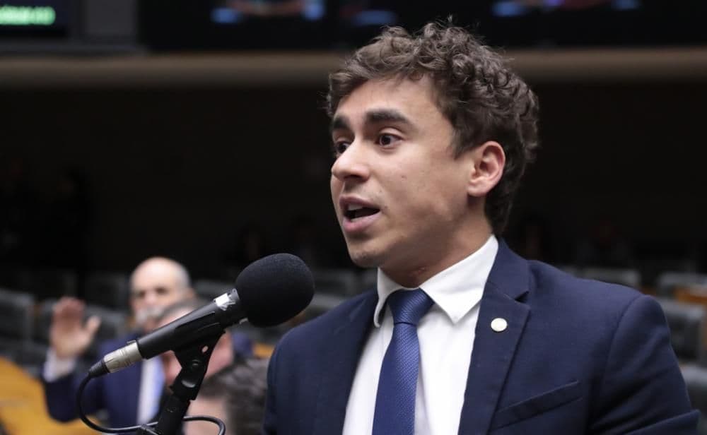 Nikolas Ferreira critica Moraes e pede mobilização contra Lula