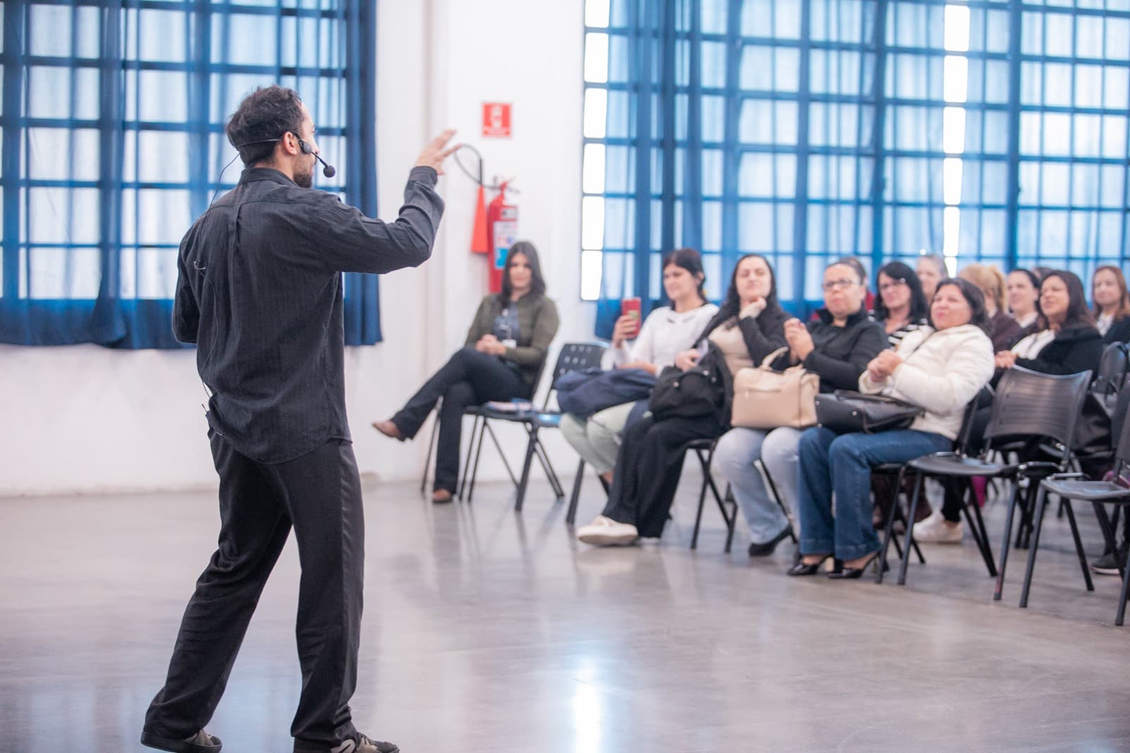 Educadores de Guarulhos participam de encontro do Programa Saúde na Escola sobre cuidados com a voz