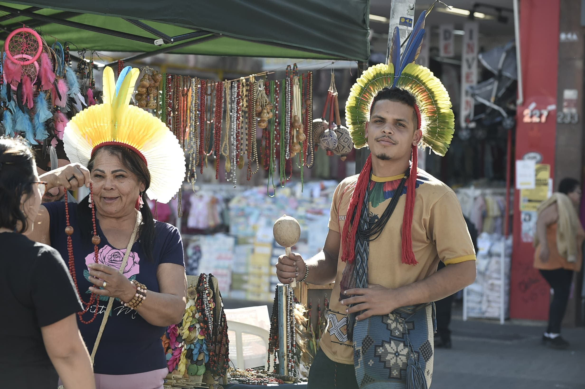 1ª Feira de Culturas Indígenas chama a atenção da população no Centro de Guarulhos