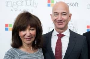 Morre Jackie Bezos, mãe de Jeff Bezos e investidora da Amazon, aos 78