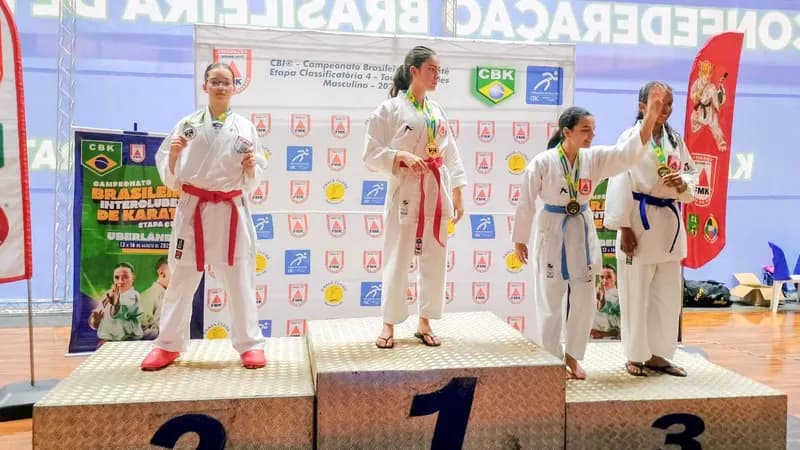 Atletas guarulhenses garantem medalhas no karatê e no atletismo