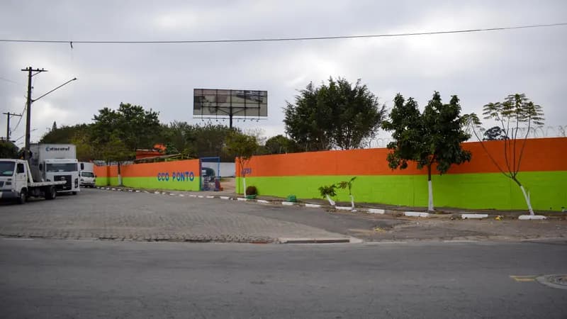 Prefeitura conclui reforma do Ecoponto Joga-Tralha Ponte Grande