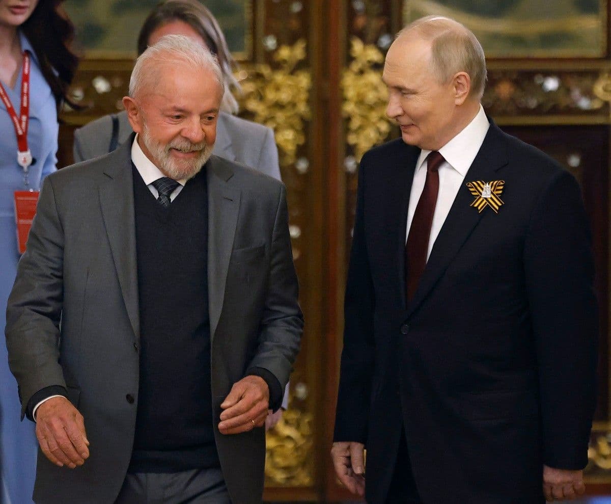 Lula e Putin Conversam Após Encontro Trump-Putin no Alasca