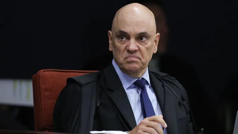 STF suspende lei estadual sobre transporte por motos