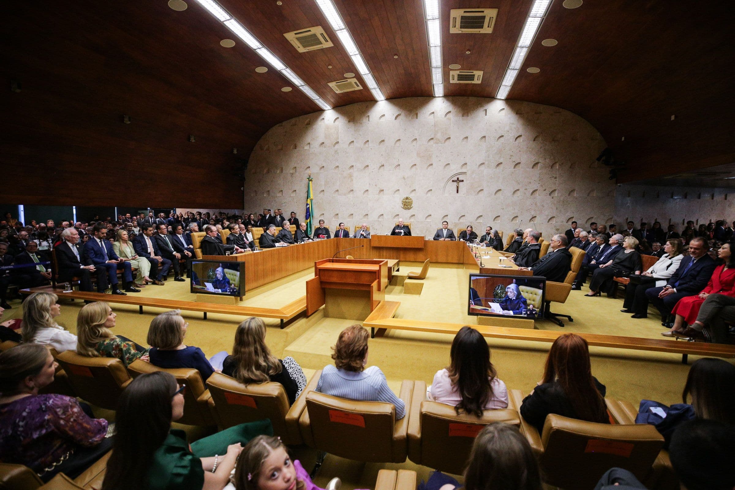 EUA Miram Judiciário Brasileiro: Lei Magnitsky Ameaça Ministros do STF