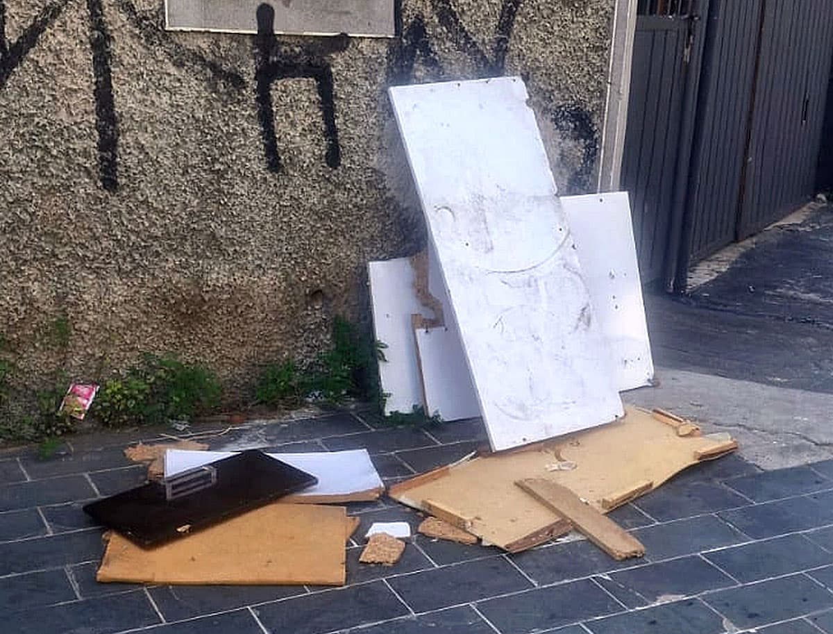 Prefeitura remove descarte irregular de vias da Vila Rio e do Jardim Palmira