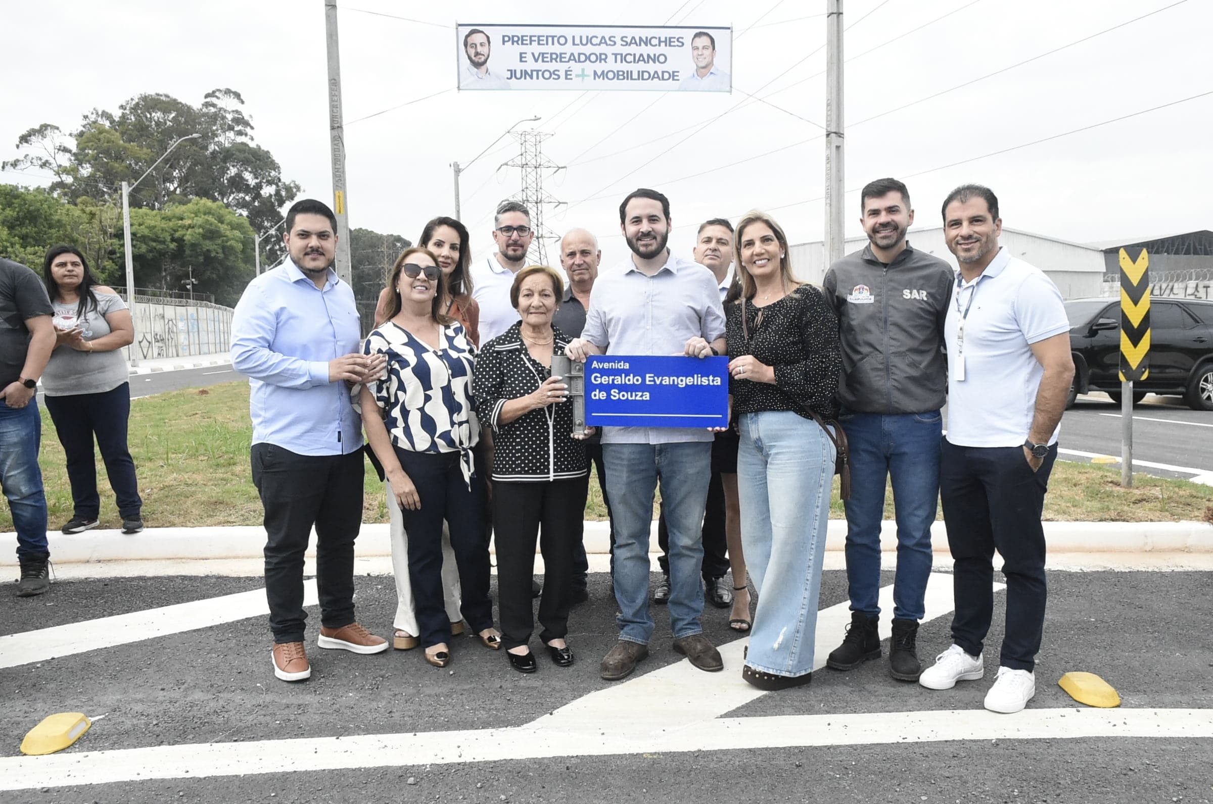 Prefeitura entrega avenida Geraldo Evangelista de Souza para desafogar trânsito no centro expandido de Guarulhos