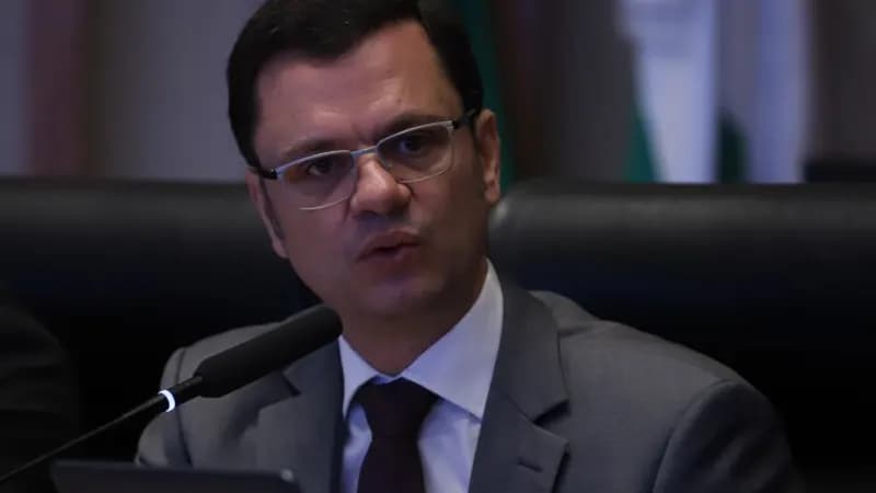 Anderson Torres e Ramagem são demitidos da PF após condenação