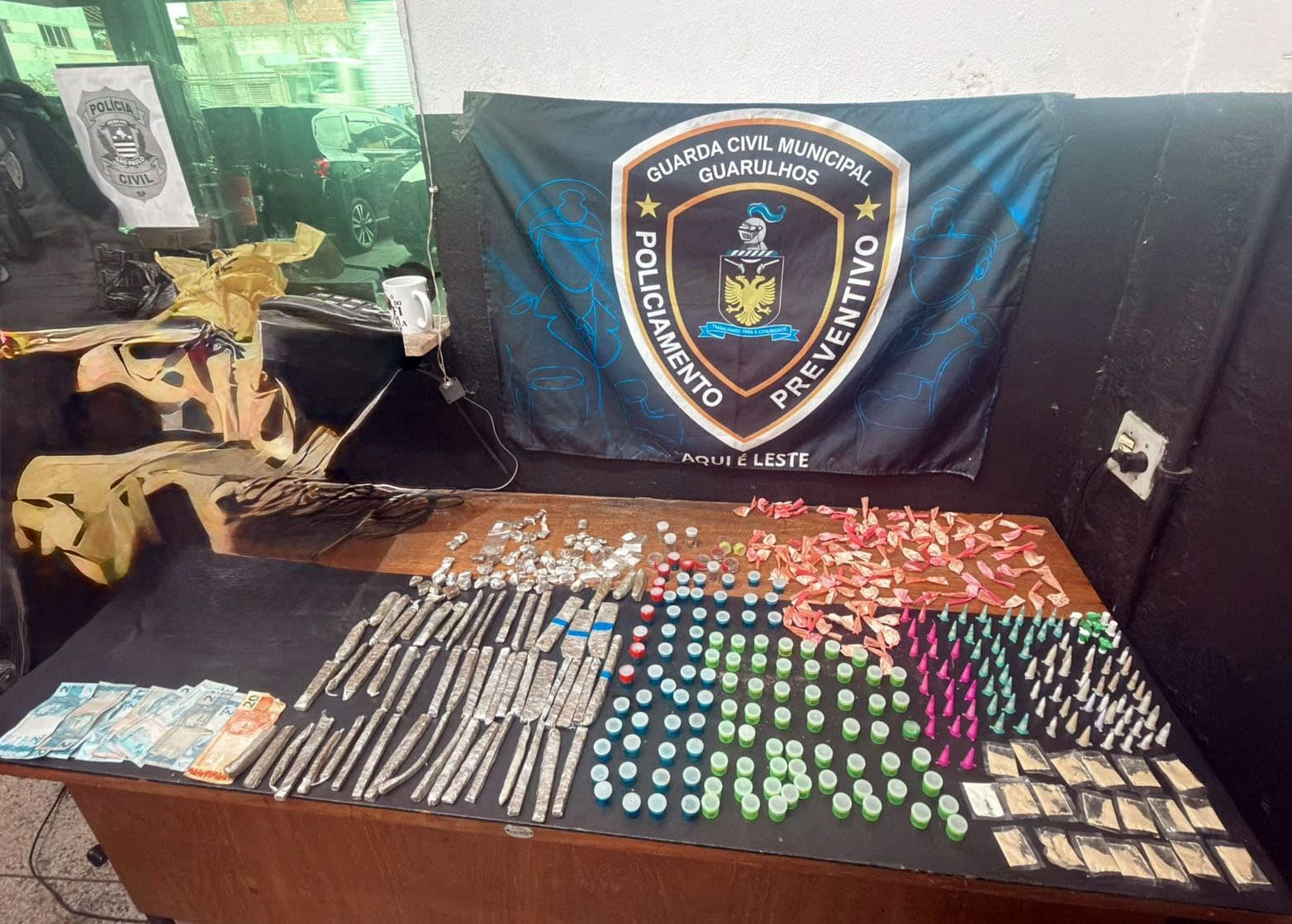 GCM de Guarulhos Apreende adolescente com 1,4 kg de drogas no Jardim Santo Afonso