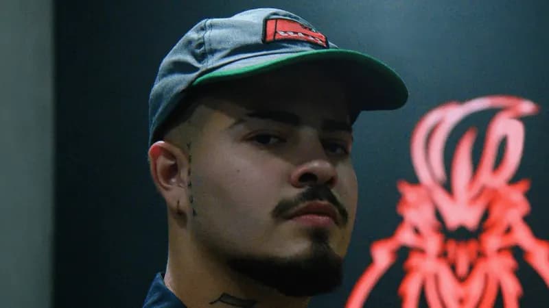 MC Brinquedo Choca Fãs: Adeus ao Funk em Guia Espiritual!