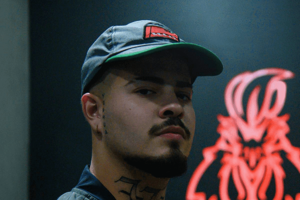 MC Brinquedo Choca Fãs: Adeus ao Funk em Guia Espiritual!