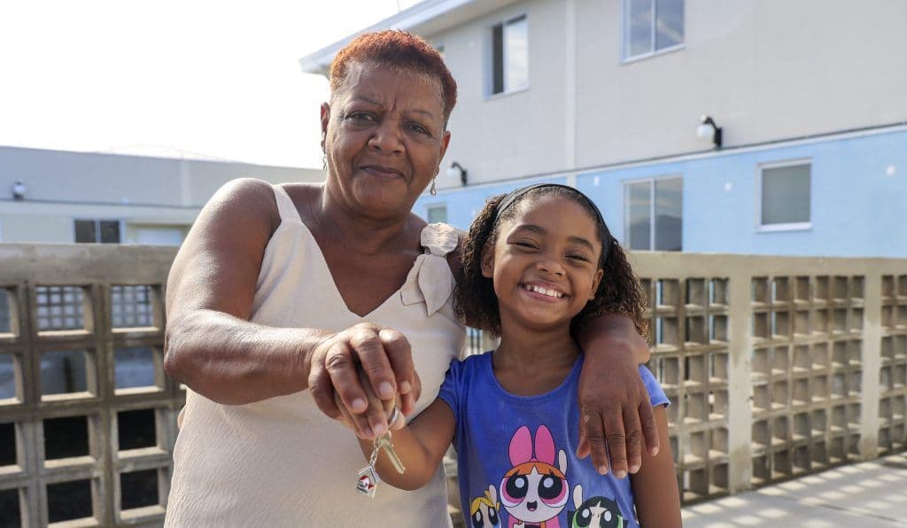 Conheça o projeto que deu moradia digna às famílias em palafitas de Santos