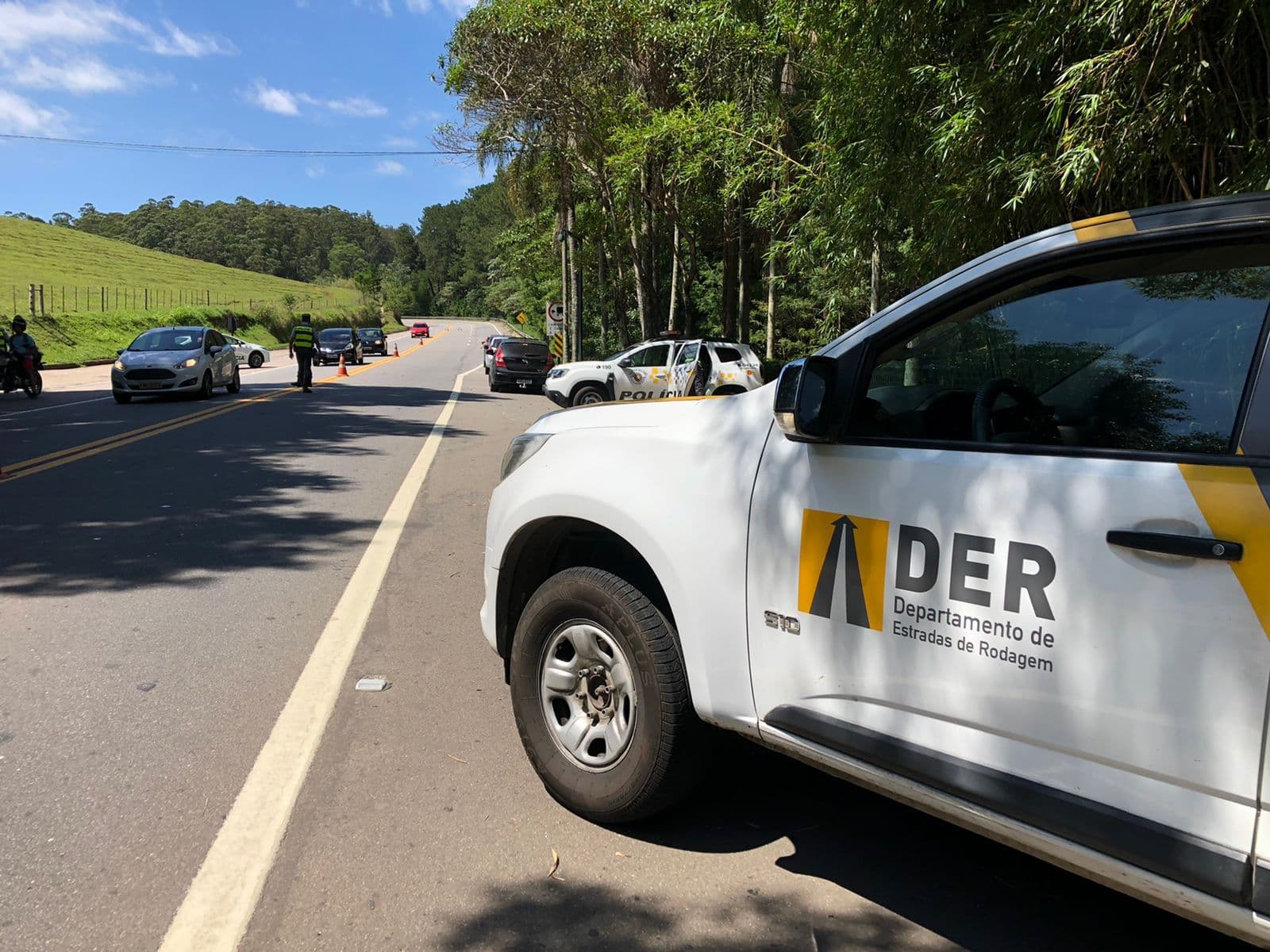 DER-SP prevê 14,8 milhões de veículos nas estradas paulistas no feriado de 1º de Maio