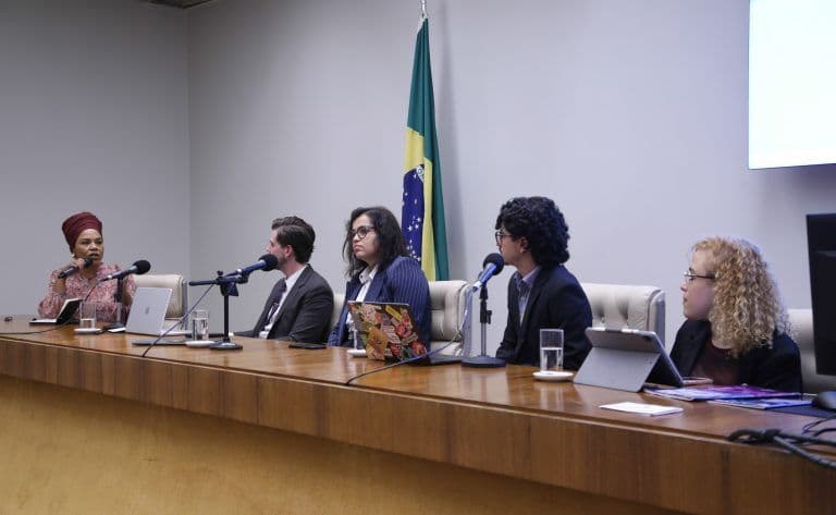 Participantes de seminário pedem requisitos ambientais para instalação de centros de processamento de dados