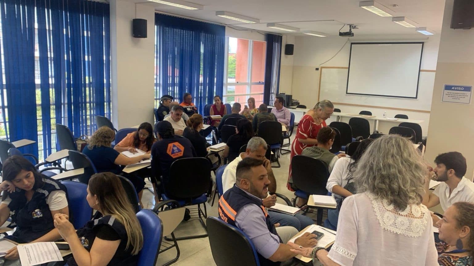 Defesa Civil de Guarulhos participa de formação em Mogi das Cruzes