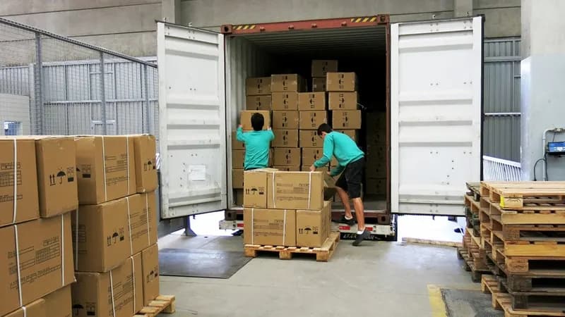 GN abre vagas para Auxiliar de Logística de segunda a sexta na Vila Galvão; empresa oferece benefícios